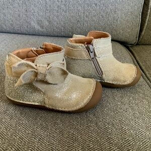 Stride rite 5.5 wide